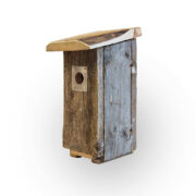 Linnunpönttö kelopuusta